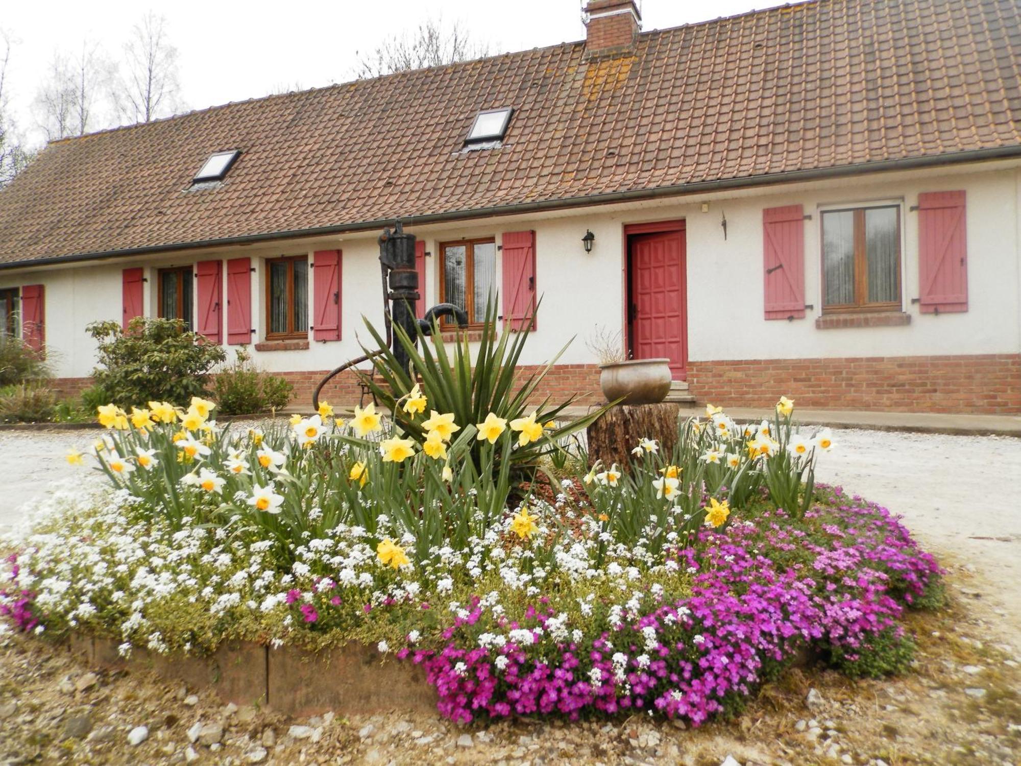 Chambres et Table d'Hôtes Les Trois Marquets Bourthes Exterior foto