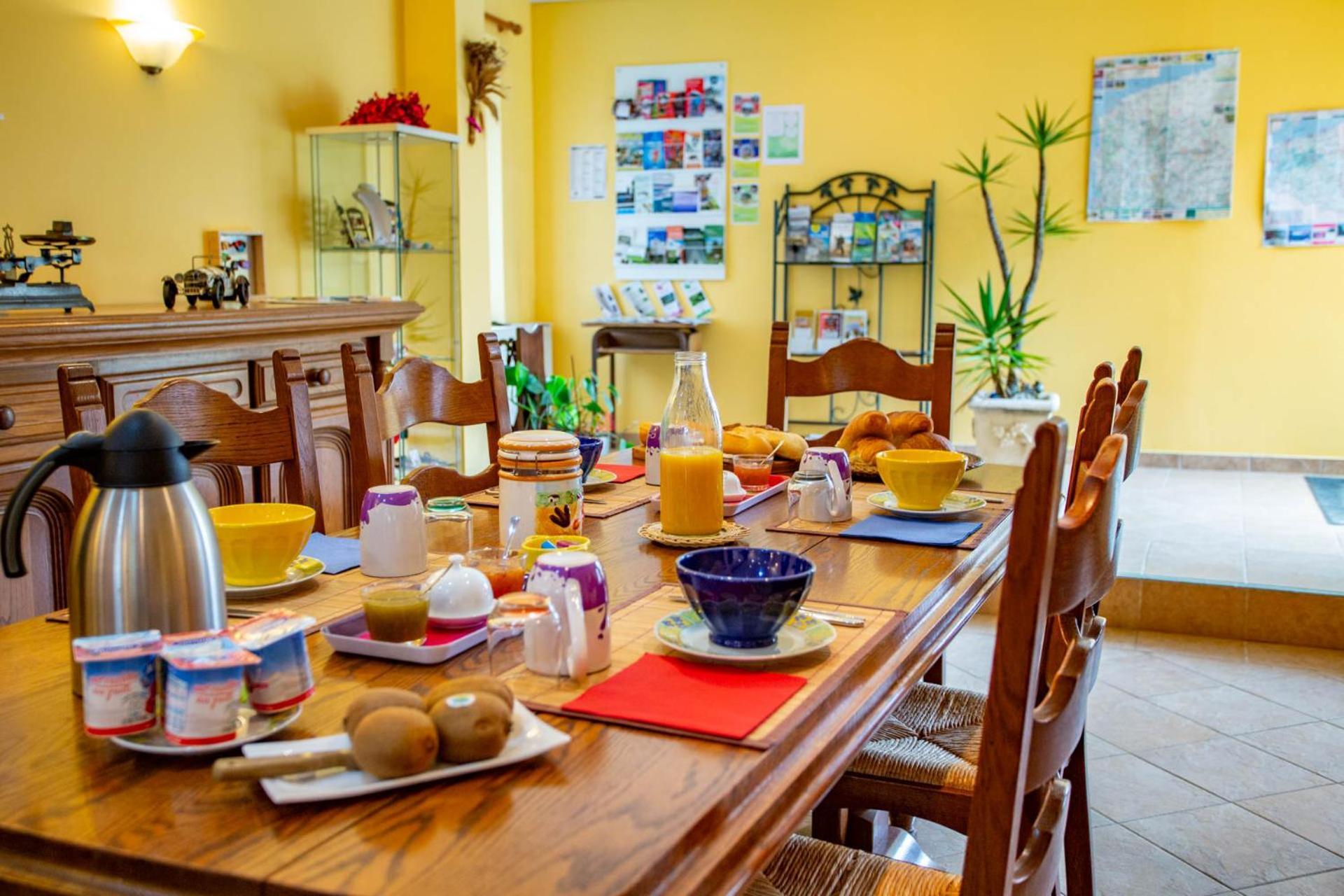 Chambres et Table d'Hôtes Les Trois Marquets Bourthes Quarto foto